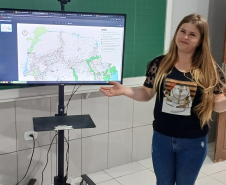 A pedagoga Maria Gorete Harmatchuk, da Escola Estadual do Campo São João Batista, em Prudentópolis/NRE Irati. Foto: Divulgação