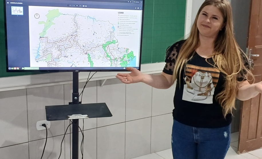 A pedagoga Maria Gorete Harmatchuk, da Escola Estadual do Campo São João Batista, em Prudentópolis/NRE Irati. Foto: Divulgação