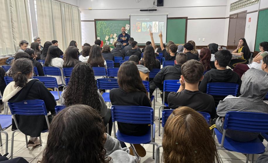 Rota Caminhos do Peabiru é apresentada a alunos de escola estadual de Fazenda Rio Grande