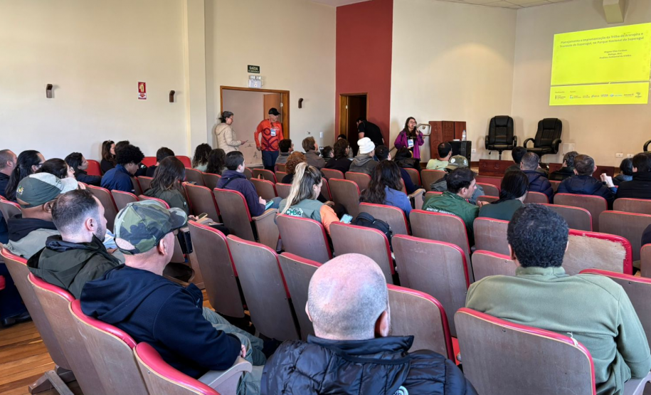 Rota Turística Caminhos do Peabiru é apresentada em encontro nacional de trilhas em Antonina